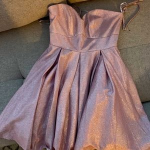 Beautiful backless Lulus pink dress- new